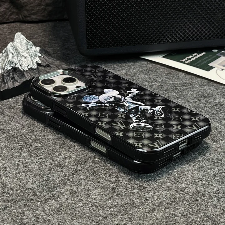 lv iphone16ケース シルバー