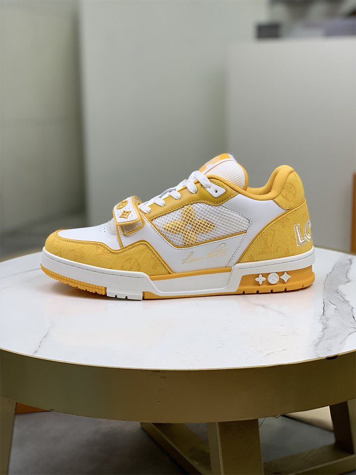 LVトレイナーライン スニーカー