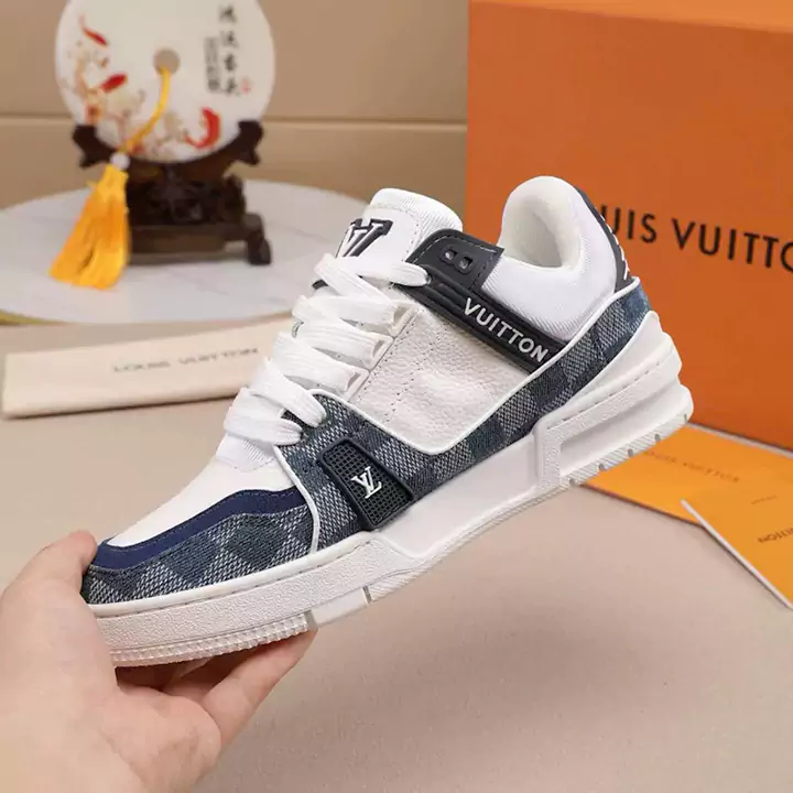 ルイヴィトン ダミエ スニーカー