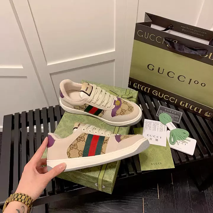 GUCCI カジュアル 靴 メンズ