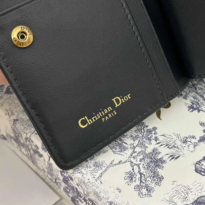 ディオールバッグ ディオール ファスナー 折りたたみ財布 CDシグネチャー 大容量 Dior ユニセックスウォレットカードケース