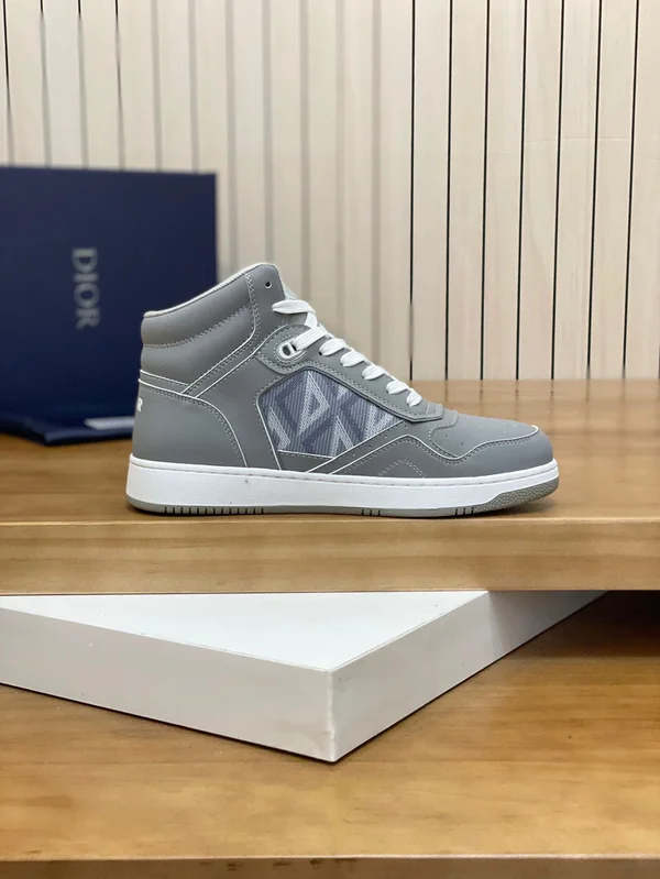 1747710679958865.webp A004-1.webp