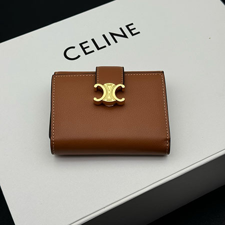 CELINE財布