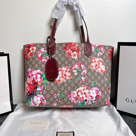 Gucciバッグ