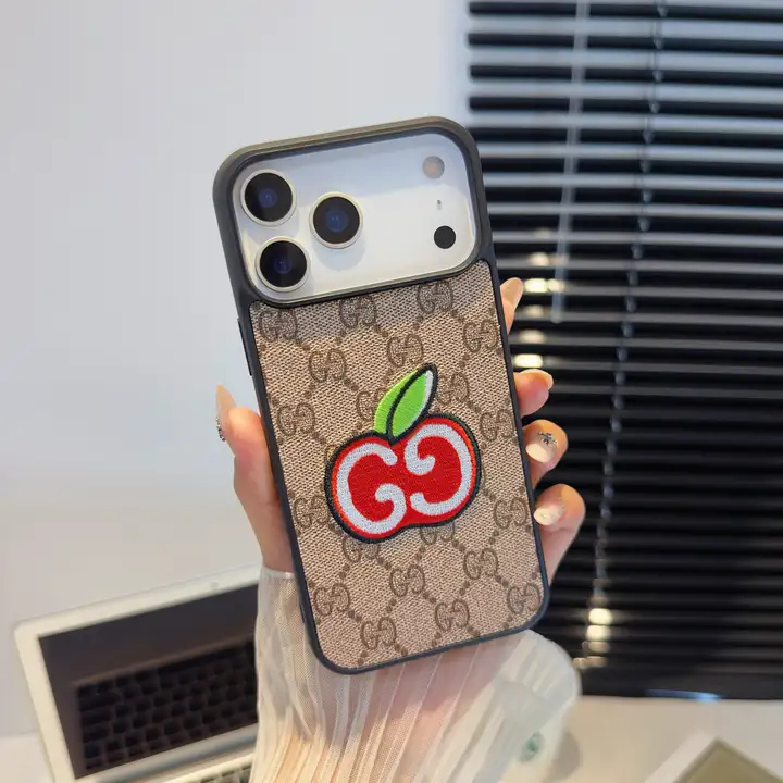 グッチ ミッキー iphone17pro ケース かわいい