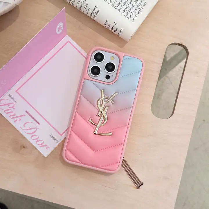 イヴサンローラン iPhone17pro ケース 金属ロゴ付き