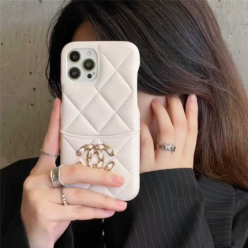 シャネル iphone air ケース ハイブランド iphone17/17pro ケース カード収納 chanel iphone16promax ケース レディース ブランド iphone16/15 ケース おすすめ