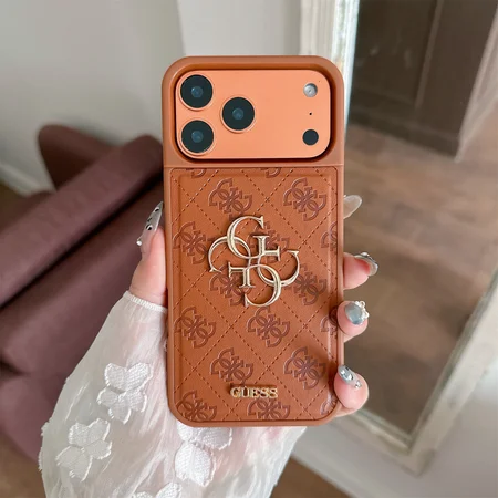 Guess iphone17携帯ケース レザー