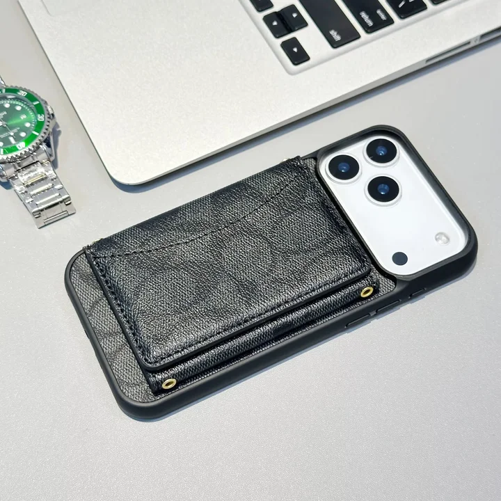 Coach iphone17proケース 財布 付き