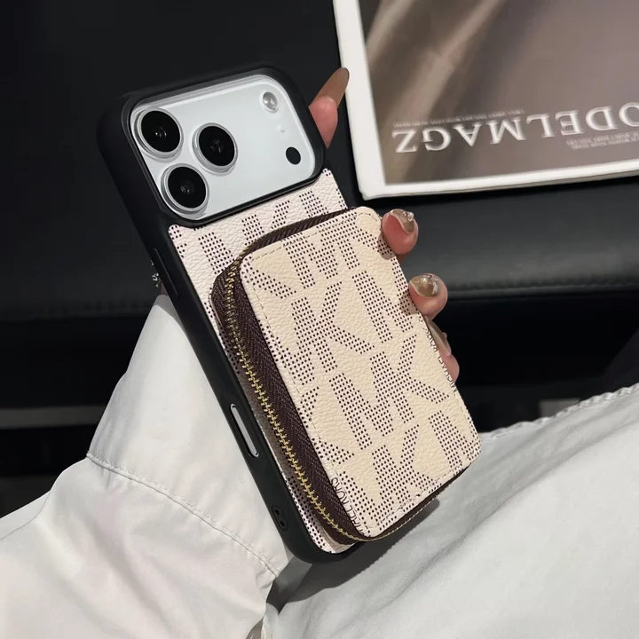 マイケルコース iPhone17 ケース ファスナーポケット付き
