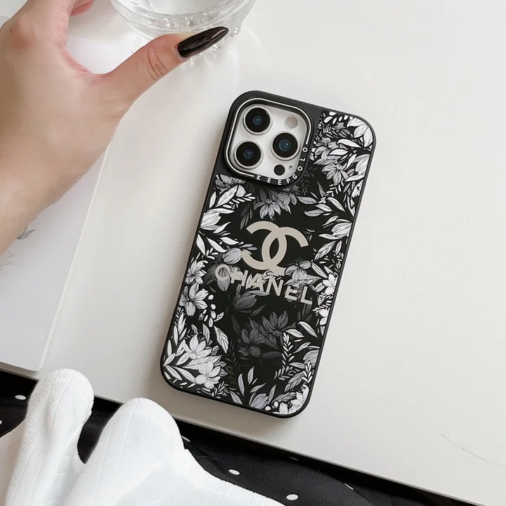 シャネルiPhone17pro携帯ケース アクリル