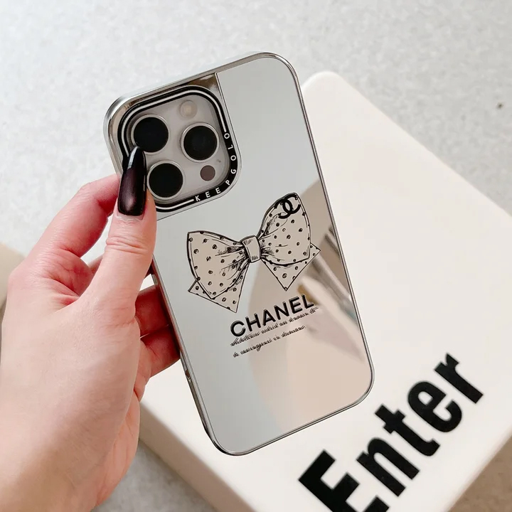 シャネルiPhone17pro携帯ケース アクリル